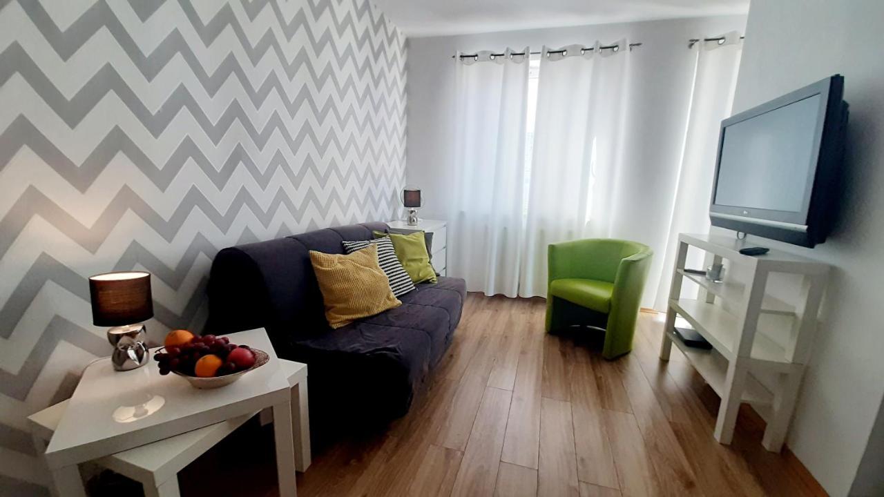 Apartament Z Balkonem I Bezplatnym Parkingiem グダニスク エクステリア 写真